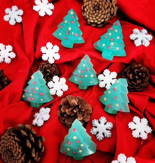 Lighted Christmas Tree - Latherfy